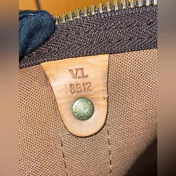 ❌SOLD❌ 🌸KEEPALL BANDOULIERE 55 TRAVEL BAG MONOGRAM - Picture 3 of 16